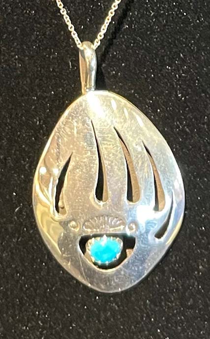 Navajo Sterling Turquoise Bear Claw Necklace