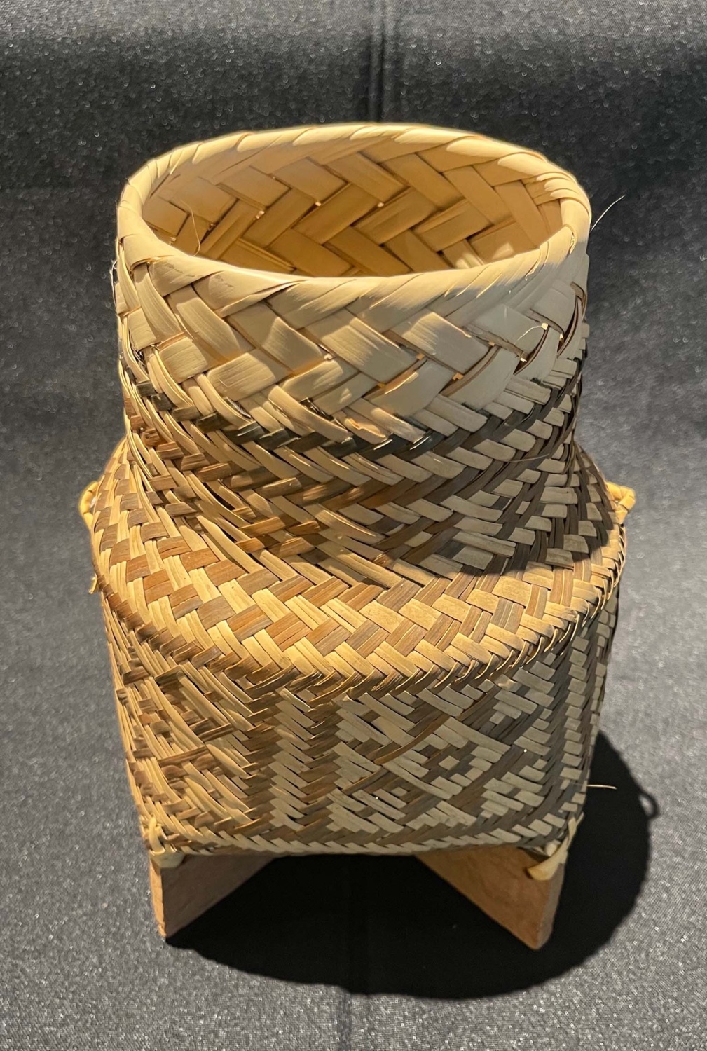 Footed Large Tarahumara Basket Cahokia Mounds State Historic Site